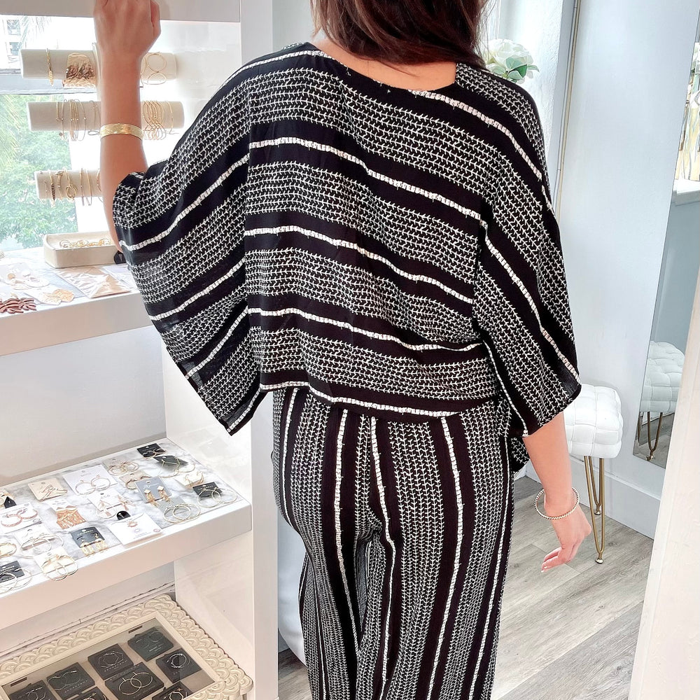 
                  
                    Printed Woven Kimono Sleeve Top
                  
                