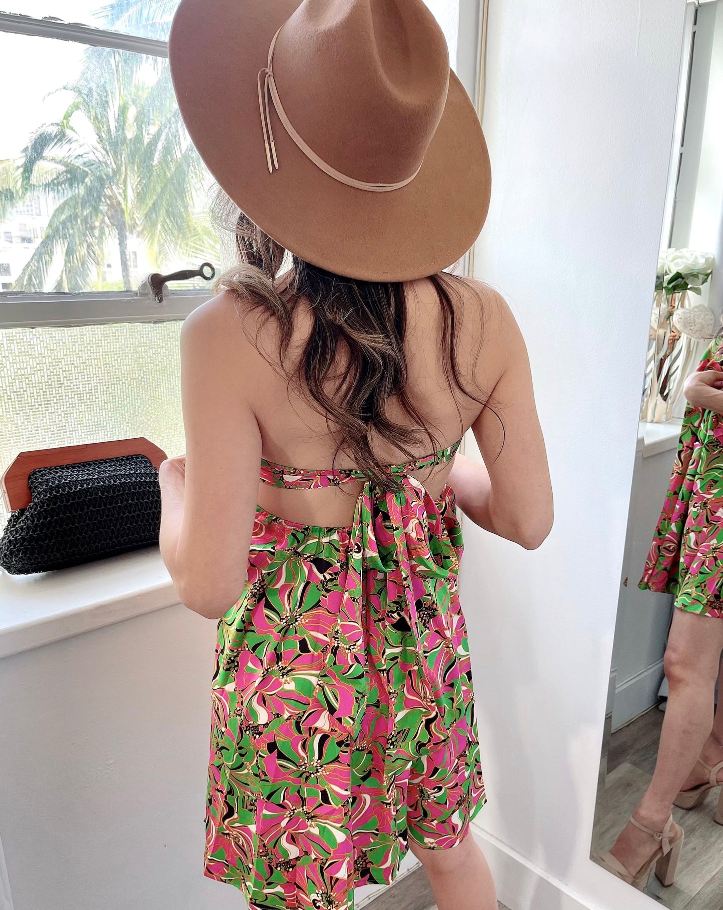 
                  
                    FINAL SALE- Printed Tie Back Romper with Pockets
                  
                
