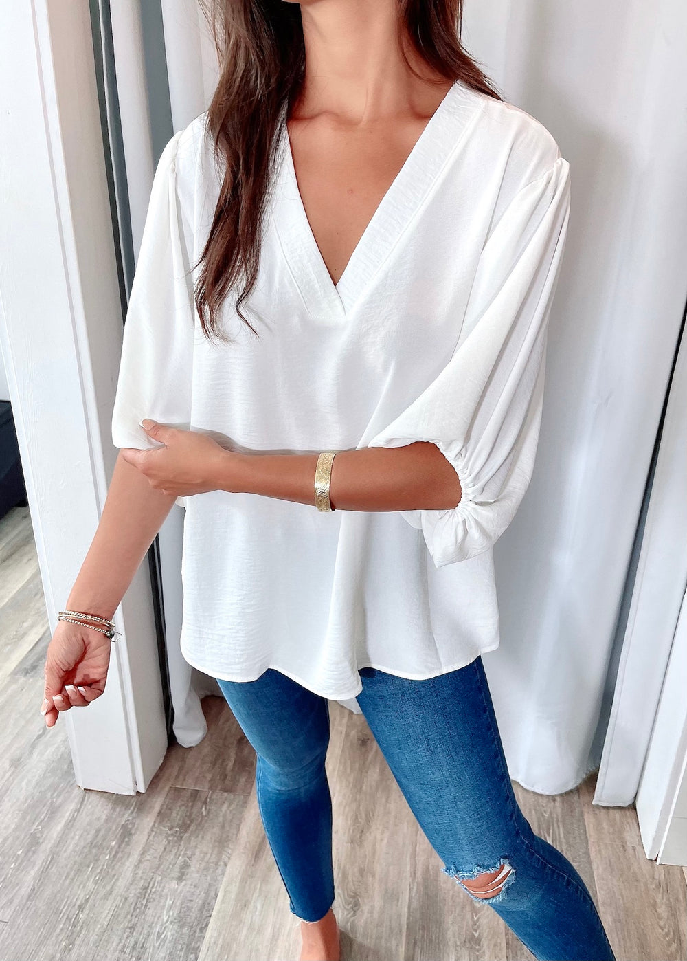 3/4 Cinched Sleeve Top